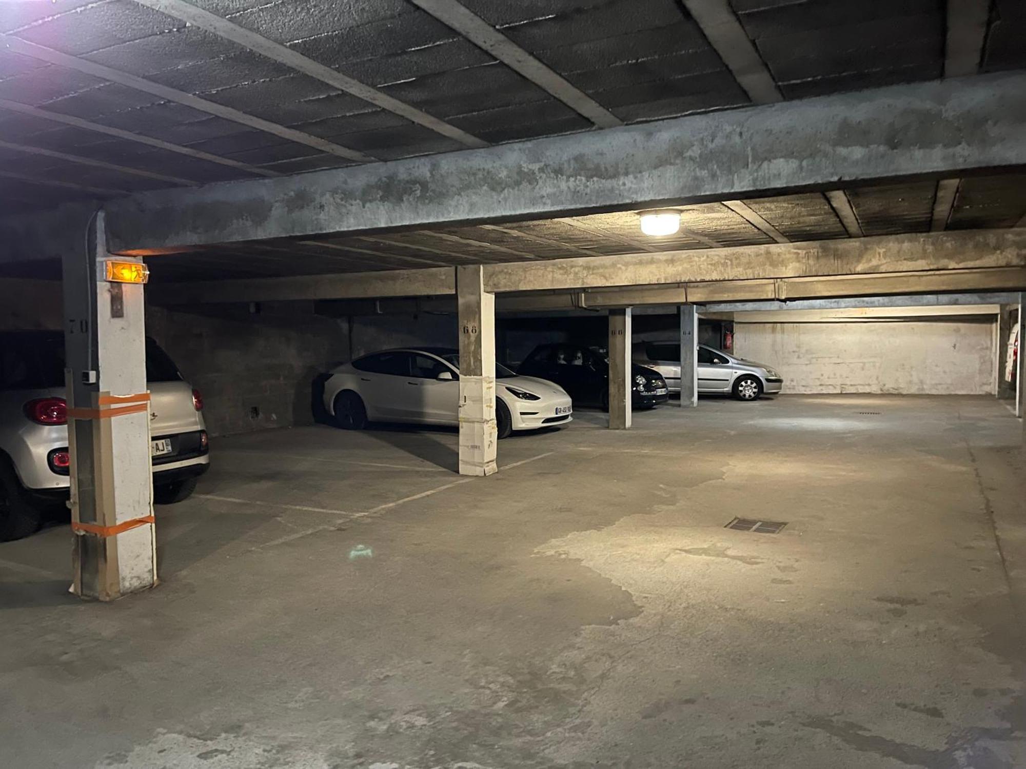Studio Plein Centre, Calme, Parking Inclus, Piscine Et Gardien Гренобъл Екстериор снимка