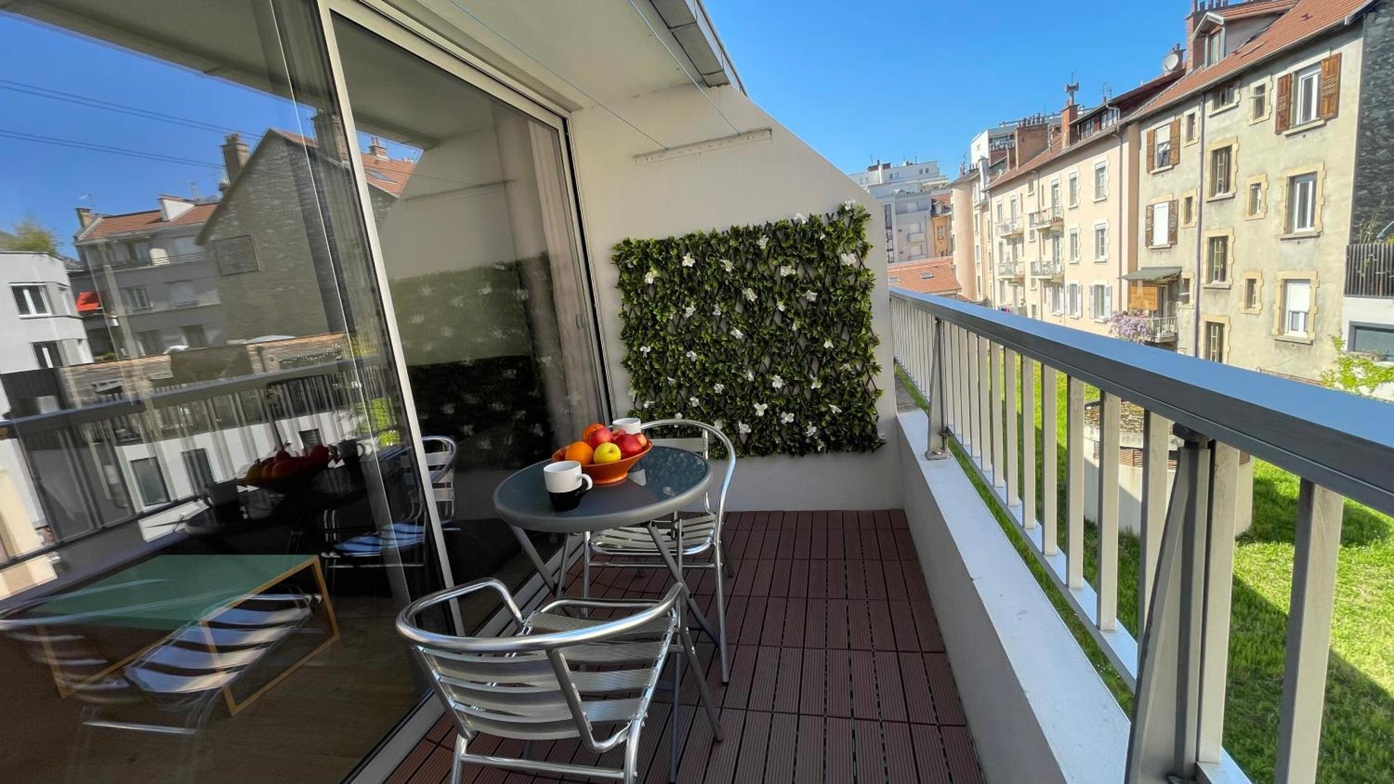 Studio Plein Centre, Calme, Parking Inclus, Piscine Et Gardien Гренобъл Екстериор снимка